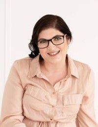 Amanda Connell